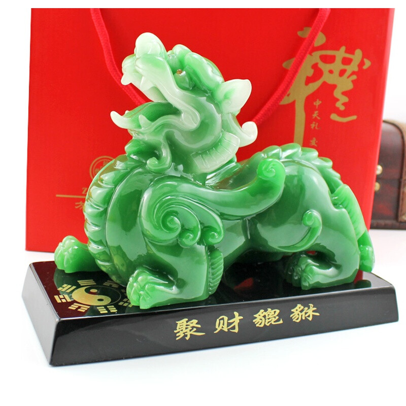 鎮(zhèn)宅納福，招財(cái)引貴 仿玉貔貅擺件，家居風(fēng)水的點(diǎn)睛之筆